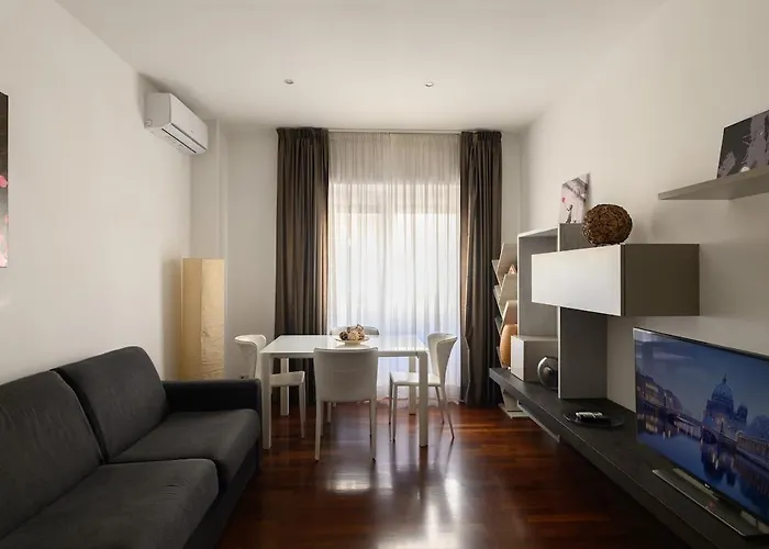 Banksy Inspired Rome Apartment - Colli Albani