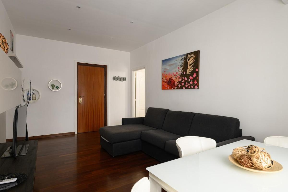Apartment Banksy Inspired - Colli Albani *