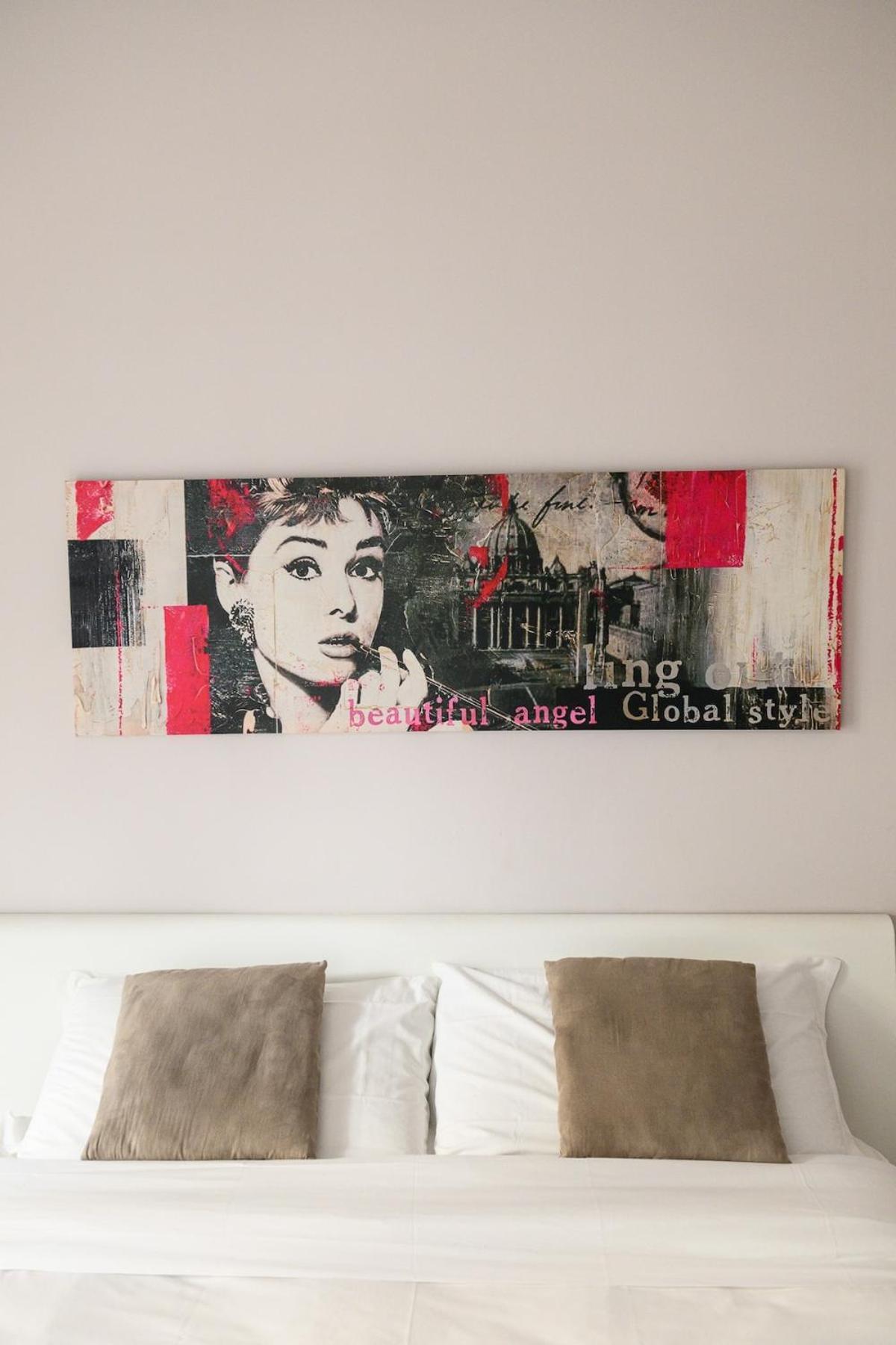 Apartment Banksy Inspired - Colli Albani Rom